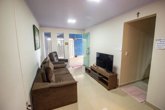 Casa para alugar com 3 quartos, 150m² em Recanto das Emas, Brasília