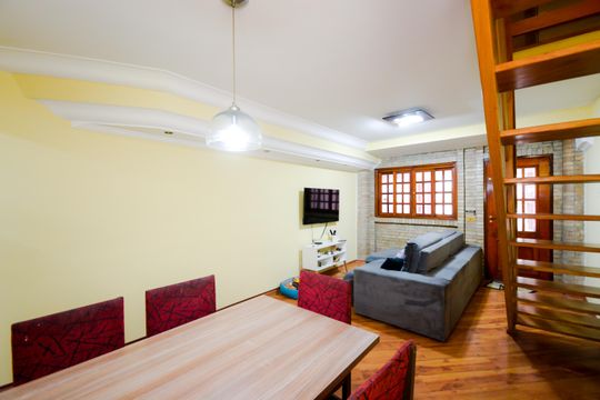 Sala de casa à venda com 2 quartos, 139m² em Macedo, Guarulhos