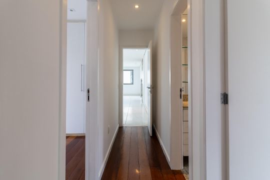 Apartamento à venda com 3 quartos, 120m² em Gutierrez, Belo Horizonte