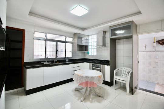 Cozinha de apartamento à venda com 3 quartos, 170m² em Jardim Nossa Senhora do Carmo, São Paulo