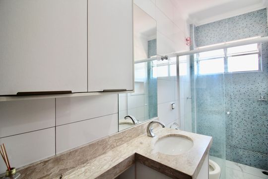 Banheiro 2 de apartamento à venda com 3 quartos, 170m² em Jardim Nossa Senhora do Carmo, São Paulo