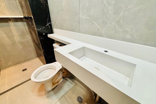 Banheiro de apartamento para alugar com 2 quartos, 42m² em Colônia (zona Leste), São Paulo