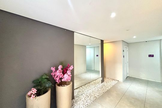 Hall de entrada de apartamento para alugar com 2 quartos, 42m² em Artur Alvim, São Paulo