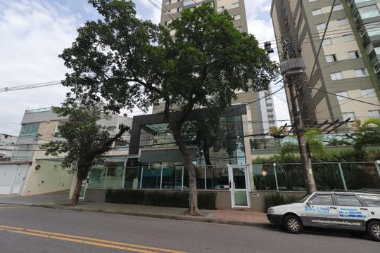 Fachada de apartamento para alugar com 2 quartos, 64m² em Vila Assunção, Santo André