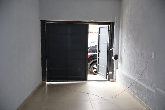 Garagem de casa para alugar com 2 quartos, 110m² em Vila Lucia, São Paulo