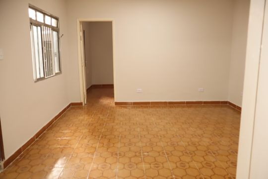Casa para alugar com 2 quartos, 110m² em Vila Lucia, São Paulo