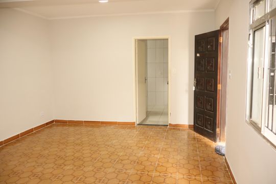 Casa para alugar com 2 quartos, 110m² em Vila Lucia, São Paulo