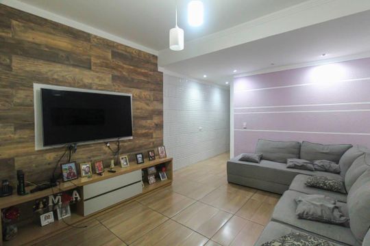 Casa à venda com 4 quartos, 215m² em Cidade Continental, São Paulo