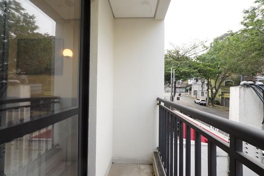 Varanda de kitnet/studio à venda com 1 quarto, 33m² em Vila Mariana, São Paulo