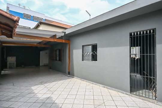 Garagem de casa à venda com 3 quartos, 300m² em Vila Prel, São Paulo
