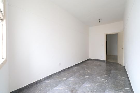 Quarto 2 de apartamento para alugar com 2 quartos, 86m² em Lapa, São Paulo
