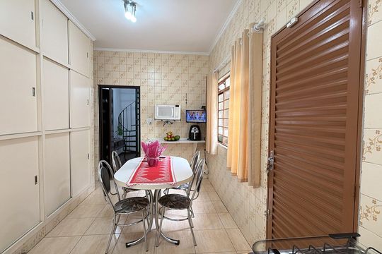 Casa à venda com 3 quartos, 173m² em Belenzinho, São Paulo