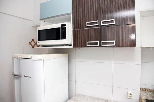 Cozinha de kitnet/studio para alugar com 1 quarto, 30m² em Centro Histórico, Porto Alegre