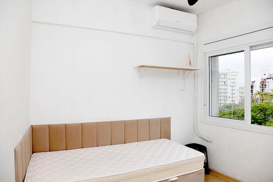 Studio - Sala / Quarto de kitnet/studio para alugar com 1 quarto, 30m² em Centro Histórico, Porto Alegre