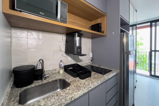 Cozinha de kitnet/studio para alugar com 1 quarto, 20m² em Vila Mariana, São Paulo