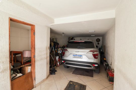 Garagem de apartamento à venda com 3 quartos, 190m² em Vila Baruel, São Paulo