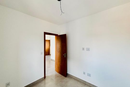 Quarto 1 de apartamento à venda com 2 quartos, 39m² em Penha de França, São Paulo