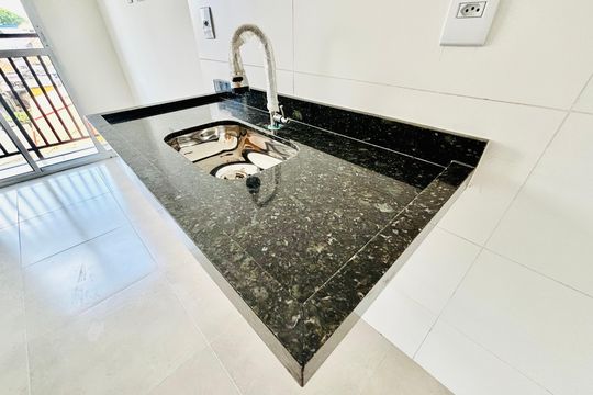Cozinha de apartamento à venda com 1 quarto, 21m² em Penha de França, São Paulo