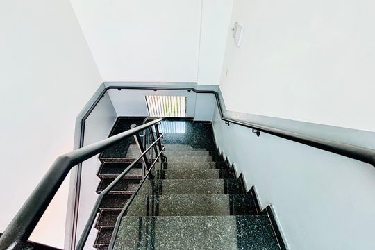 Escada de apartamento à venda com 2 quartos, 38m² em Penha de França, São Paulo