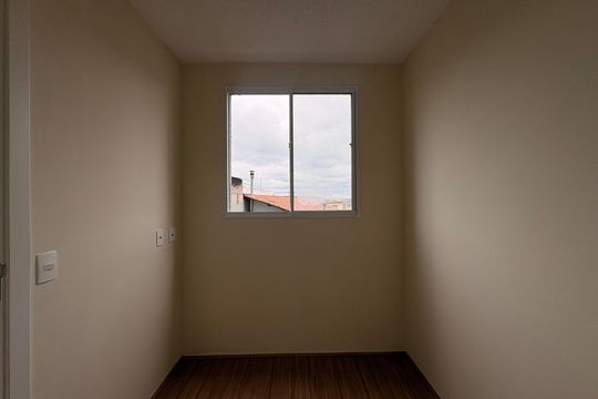 Quarto 1 de apartamento para alugar com 2 quartos, 35m² em Santa Maria, Santo André