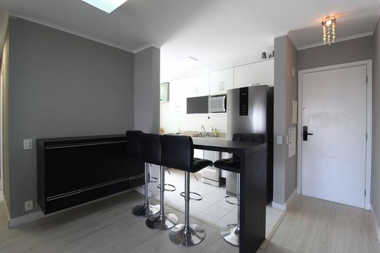 Cozinha e Área de Serviço de apartamento à venda com 2 quartos, 74m² em Indianópolis, São Paulo