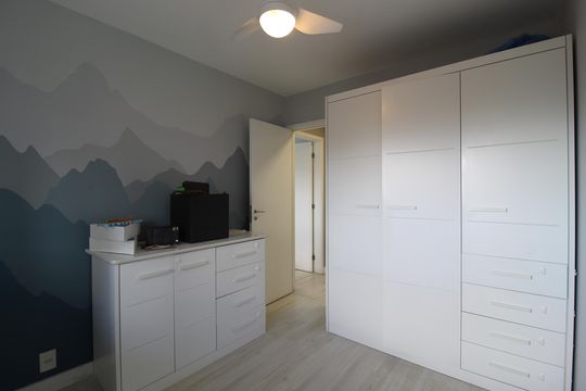 Quarto 1 de apartamento à venda com 2 quartos, 74m² em Indianópolis, São Paulo