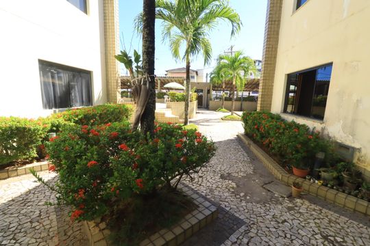 Casa para alugar com 5 quartos, 110m² em Praia do Flamengo, Salvador