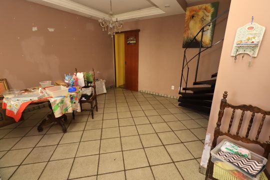 Casa para alugar com 5 quartos, 110m² em Praia do Flamengo, Salvador