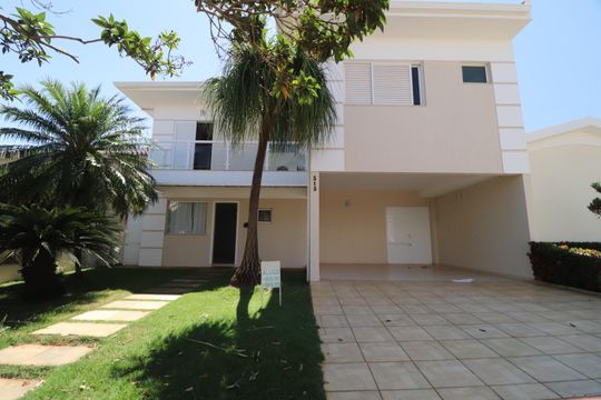 Fachada de casa de condomínio para alugar com 4 quartos, 350m² em Granja Marileusa, Uberlândia