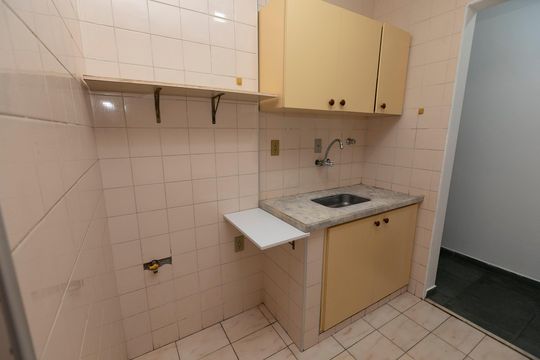 Apartamento para alugar com 1 quarto, 45m² em Cambuí, Campinas