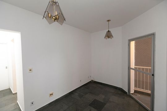 Apartamento para alugar com 1 quarto, 45m² em Cambuí, Campinas