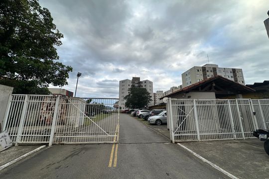 Fachada do Prédio de apartamento para alugar com 2 quartos, 61m² em Parque Sao Vicente, São Vicente