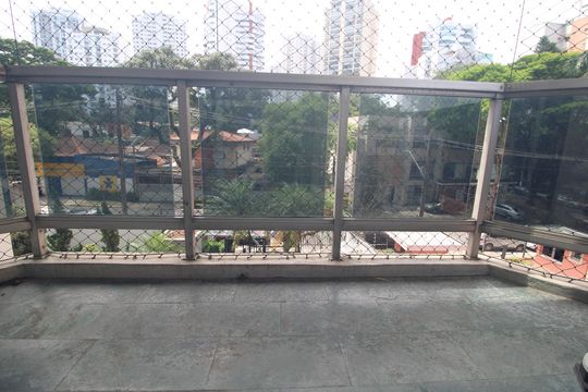 Sacada de apartamento à venda com 3 quartos, 108m² em Jardim Marajoara, São Paulo