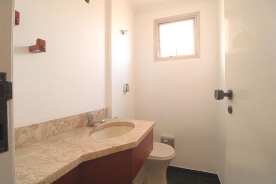 Lavabo de apartamento à venda com 3 quartos, 108m² em Jardim Marajoara, São Paulo