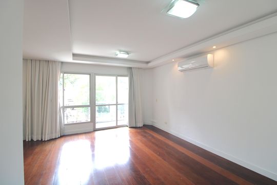 Sala de apartamento à venda com 3 quartos, 108m² em Jardim Marajoara, São Paulo