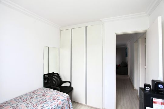 Quarto 2 de apartamento à venda com 3 quartos, 62m² em Califórnia, Belo Horizonte