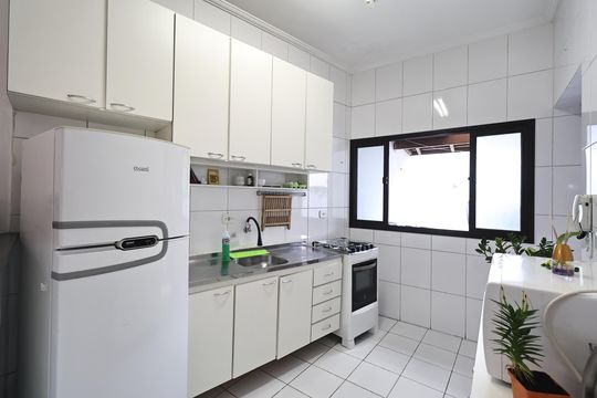 Cozinha de casa à venda com 2 quartos, 170m² em Vila Marina, Santo André