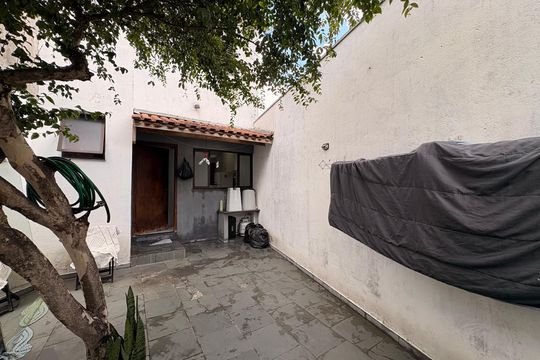 Quintal  de casa à venda com 2 quartos, 170m² em Vila Marina, Santo André