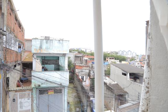 Vista da área de serviço de casa para alugar com 3 quartos, 60m² em Vila Nancy, São Paulo
