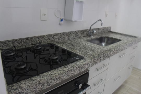 Cozinha de apartamento à venda com 2 quartos, 68m² em Nova Gerti, São Caetano do Sul