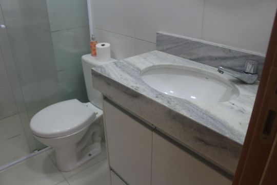 Banheiro da Suíte de apartamento à venda com 2 quartos, 68m² em Nova Gerti, São Caetano do Sul