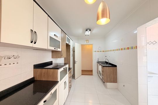 Cozinha de apartamento para alugar com 3 quartos, 96m² em Vila das Hortencias, Jundiaí