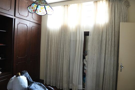 Casa à venda com 4 quartos, 300m² em Monsenhor Messias, Belo Horizonte