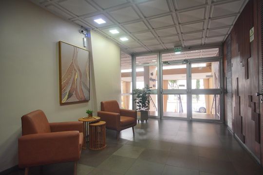 Hall de entrada de apartamento à venda com 3 quartos, 175m² em Centro, Novo Hamburgo