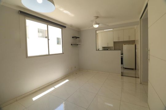 Apartamento para alugar com 2 quartos, 48m² em Vila Satúrnia, Campinas