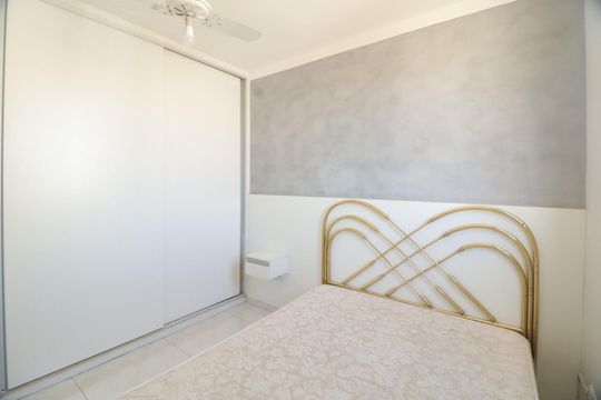 Apartamento para alugar com 2 quartos, 48m² em Vila Satúrnia, Campinas