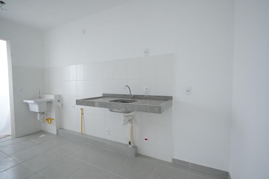 Cozinha de apartamento para alugar com 2 quartos, 47m² em Vila Curuçá, Santo André