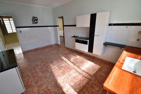 Cozinha de casa para alugar com 3 quartos, 150m² em Ponte Preta, Campinas