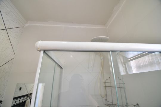 Banheiro de casa para alugar com 3 quartos, 150m² em Ponte Preta, Campinas