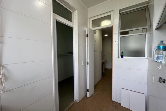 Área de Serviço de apartamento para alugar com 2 quartos, 100m² em Barra da Tijuca, Rio de Janeiro